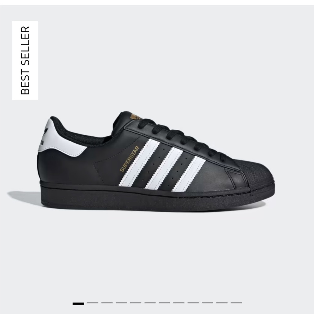 SUPERSTAR SHOES

Color: Core Black / Cloud White / Core Black
Size: M 7 / W 8